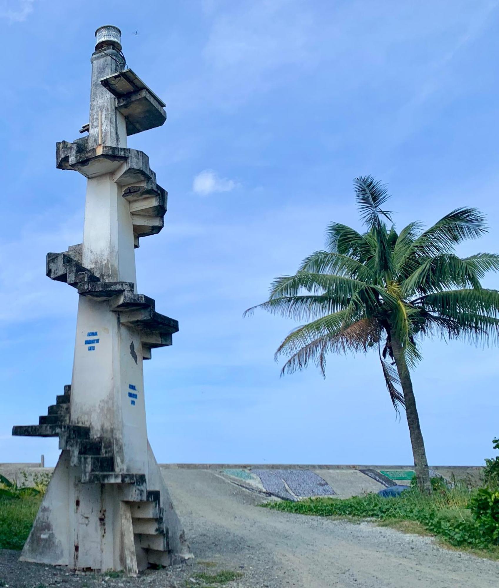 Old Parola Seaside Inn Baler Buitenkant foto